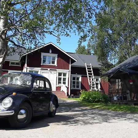 Lauri Historical Log House Manor 3* Rovaniemi