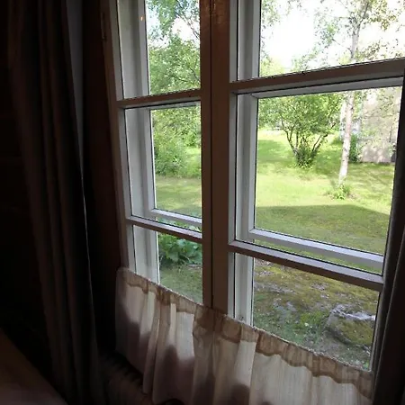 Lauri Historical Log House Manor Guest house 3*