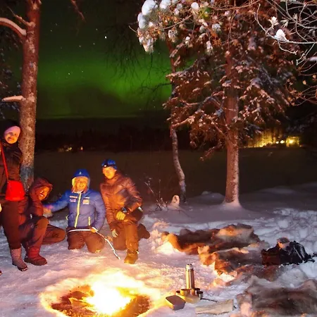 Lauri Historical Log House Manor Maison d'hôtes