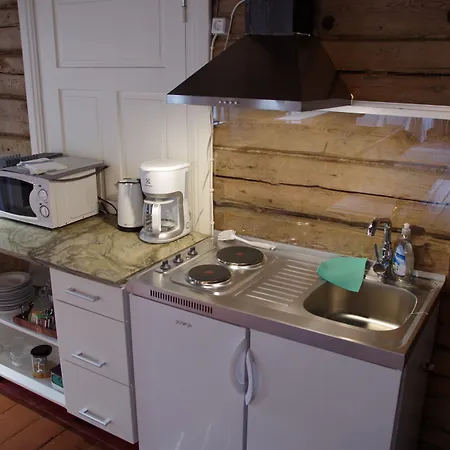 Lauri Historical Log House Manor Rovaniemi