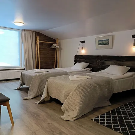Lauri Historical Log House Manor Rovaniemi