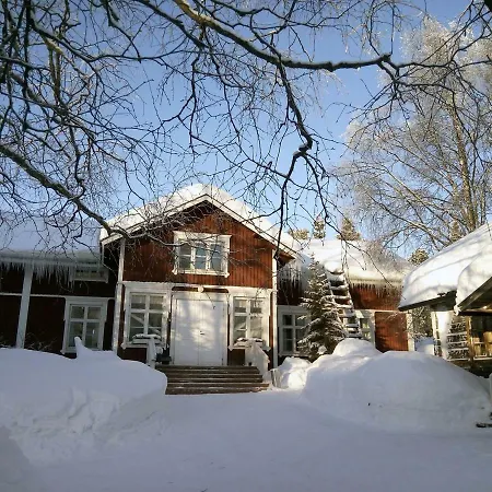 Guest house Lauri Historical Log House Manor 3*