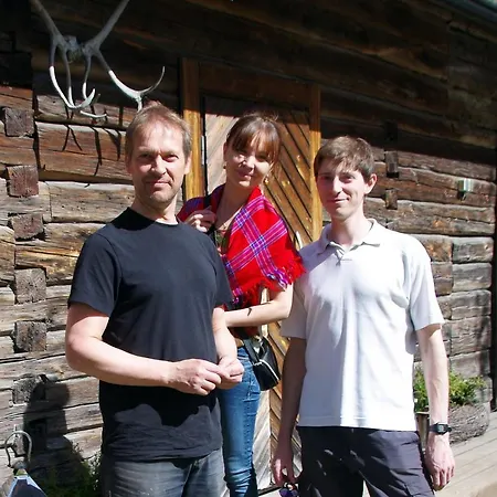 Lauri Historical Log House Manor