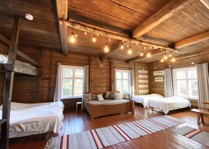 Πανσιόν Lauri Historical Log House Manor Ροβανιέμι