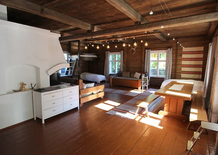 Lauri Historical Log House Manor 3* Ροβανιέμι