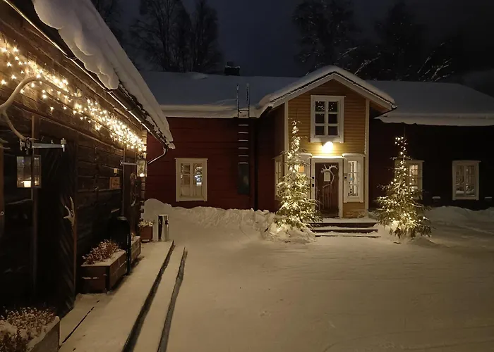 Pensjonat Lauri Historical Log House Manor Rovaniemi
