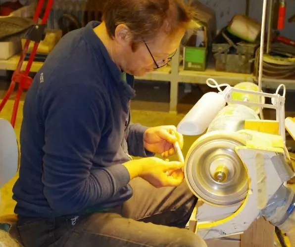 Lauri Historical Log House Manor 3*